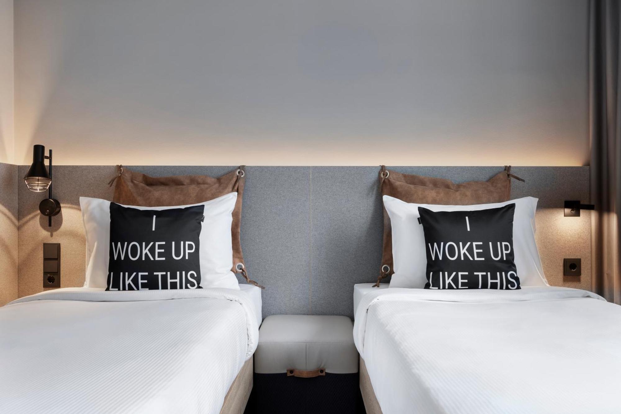 Moxy Vienna City East Exterior foto