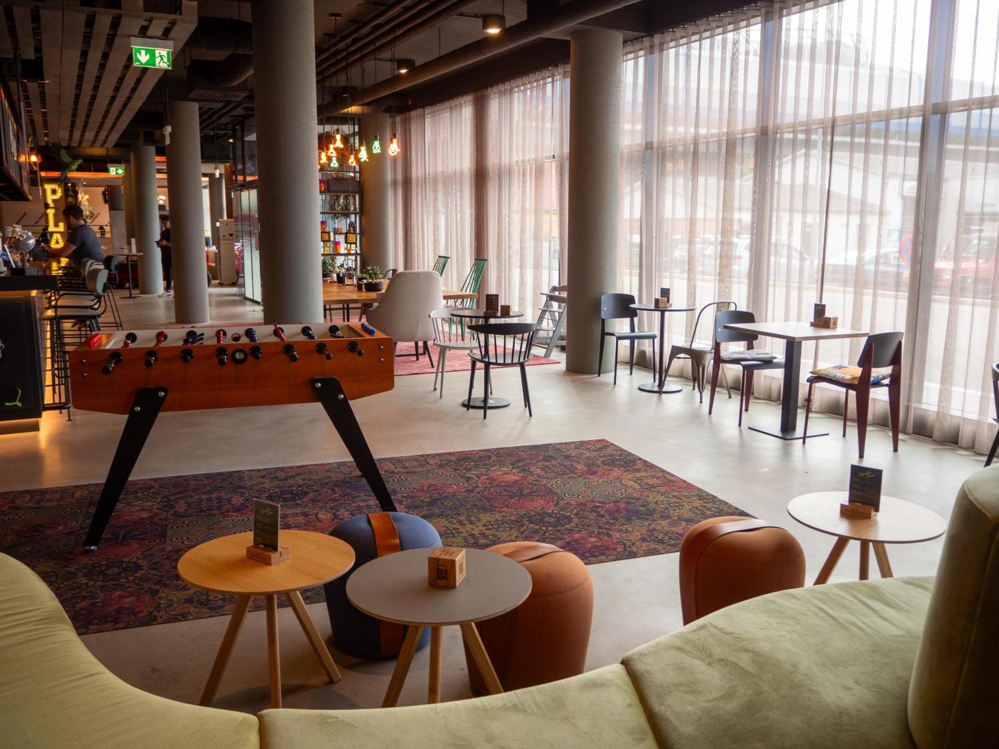 Moxy Vienna City East Exterior foto